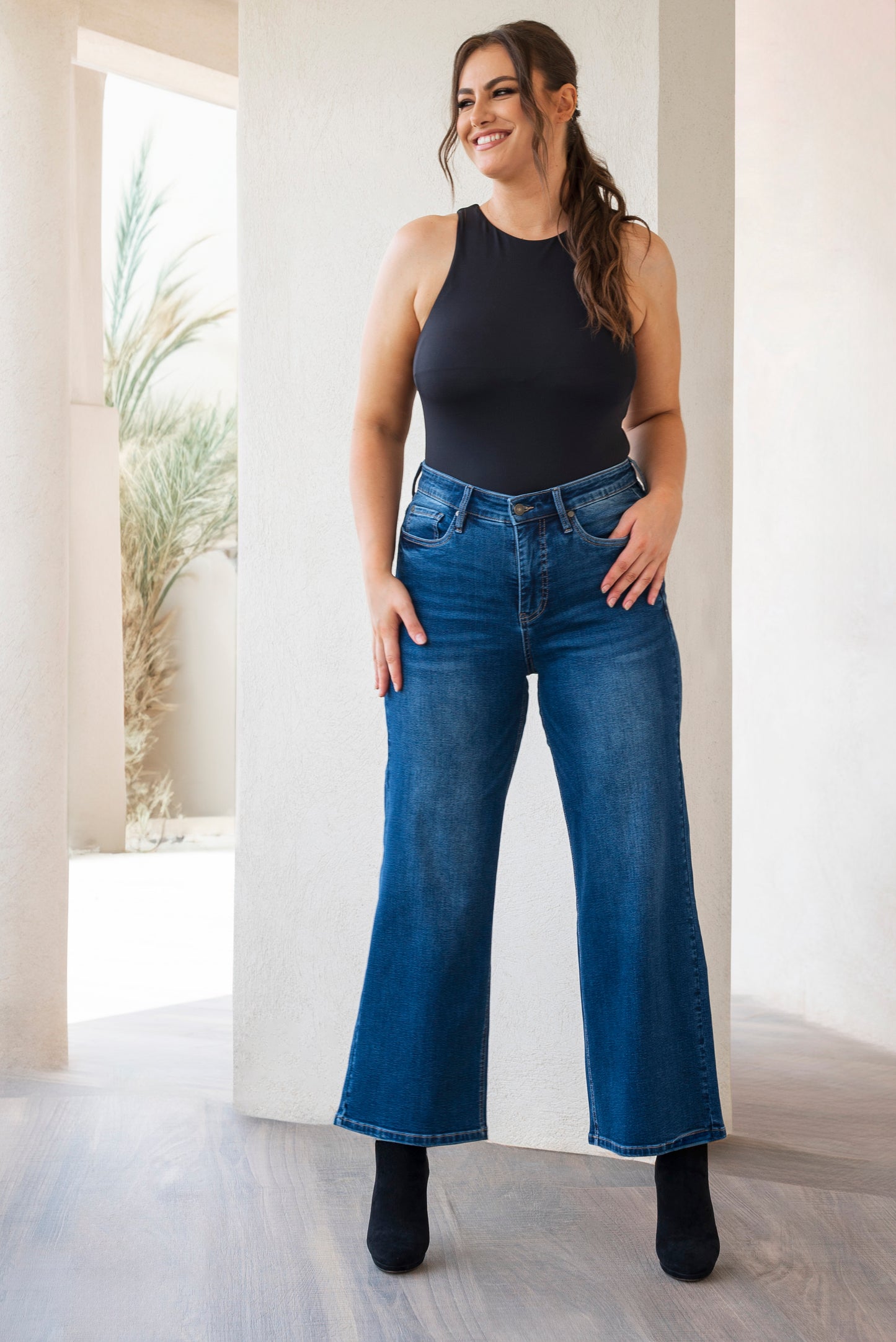 Fox Factor Wide Leg Jeans in Dallas Blue