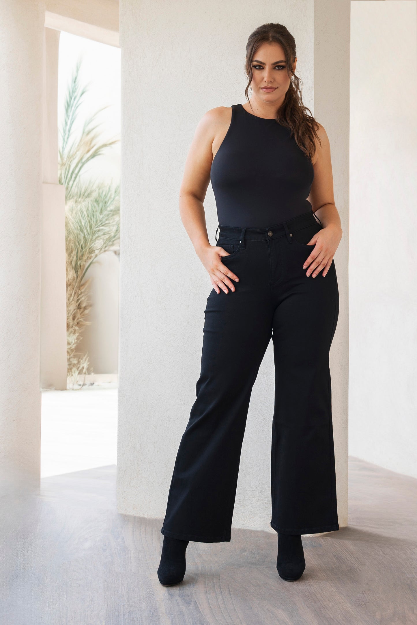 Fox Factor Wide Leg Jeans in Mexico Black