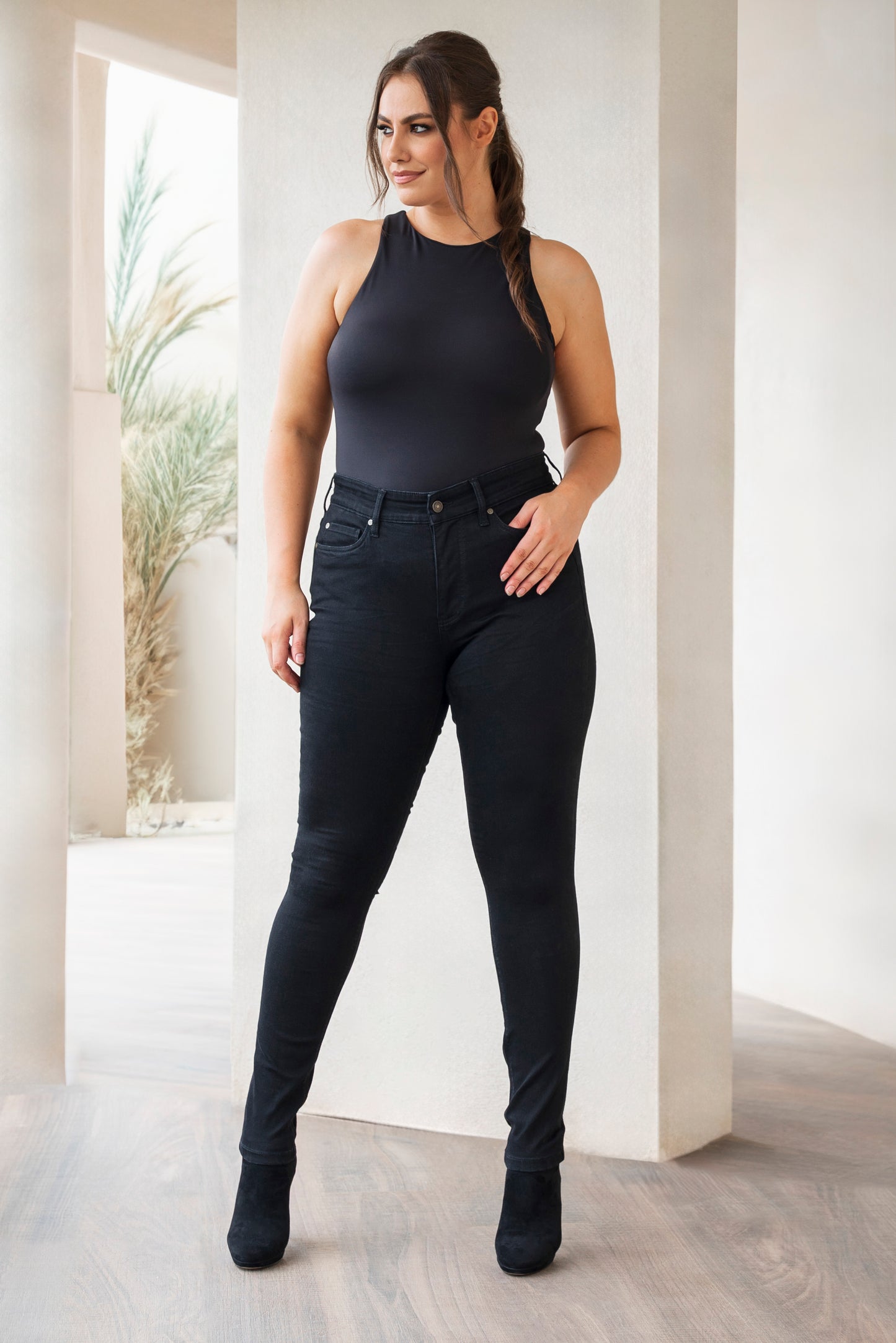 Fox Factor Skinny Jeans in Mexico Black